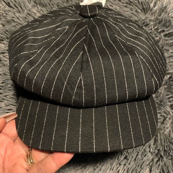 Flat Hat 🥰 - Picture 4 of 5